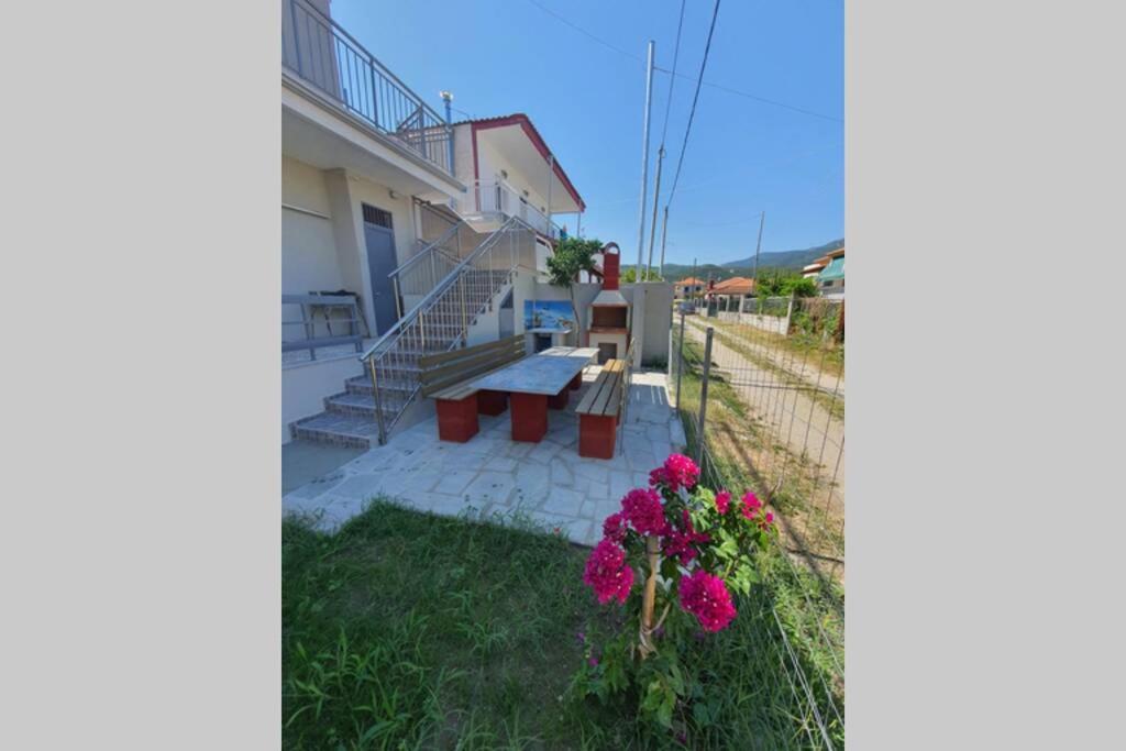 Villa Fer Forze You Have The Feeling Of Your Own Holiday Home Asprovalta Exteriör bild